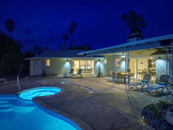 Palm Springs Home 991915