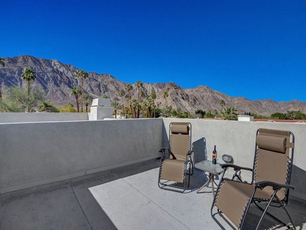 La Quinta Lovely Pool Home Away From Home