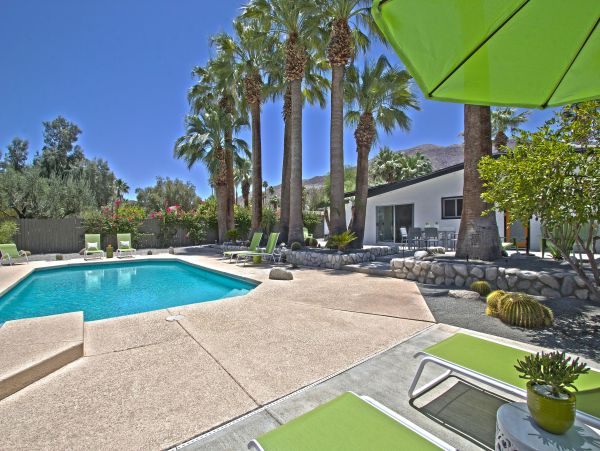 Palm Springs Home 991920