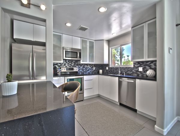 Palm Springs Home 991920