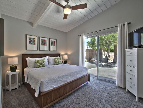 Palm Springs Home 991920