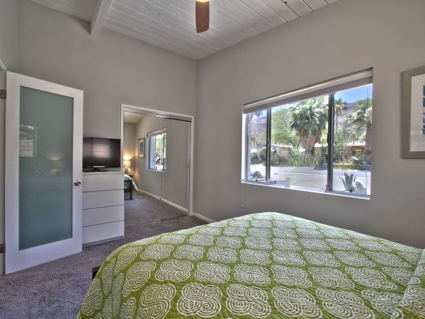 Palm Springs Home 991920