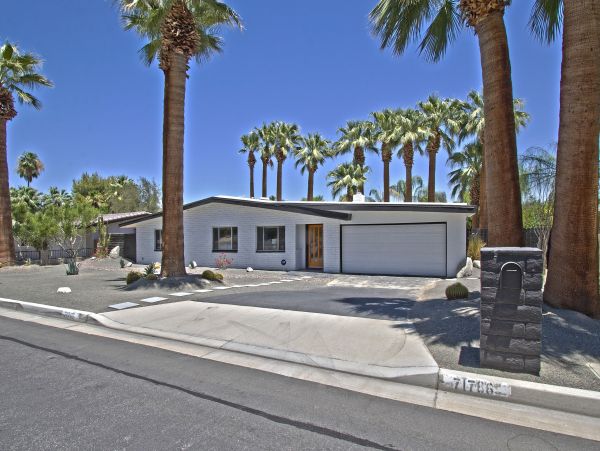 Palm Springs Home 991920