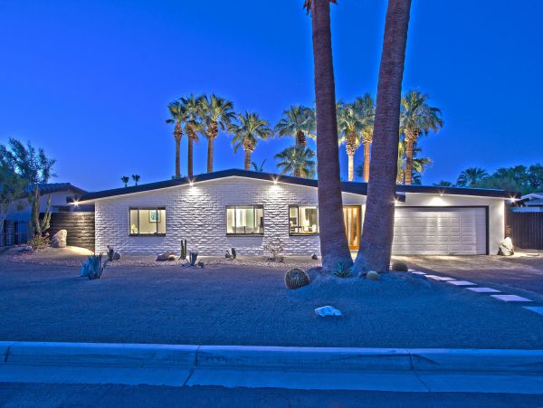 Palm Springs Home 991920