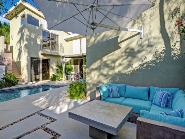 Palm Springs Home 991921