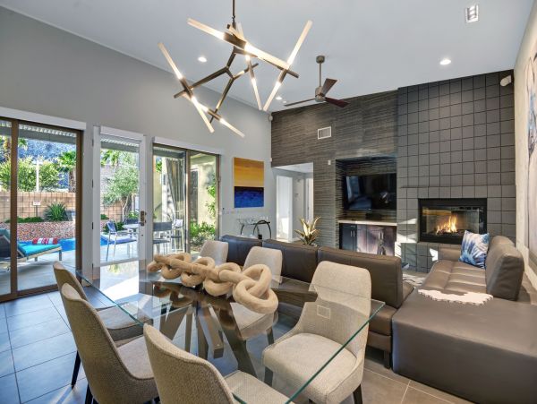 Palm Springs Home 991921