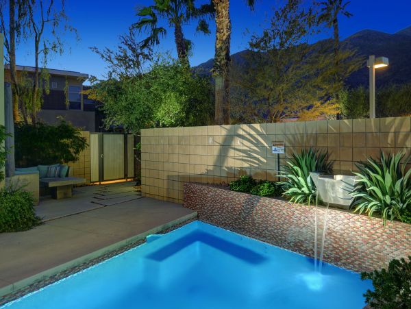 Palm Springs Home 991921