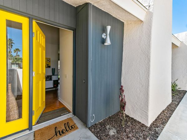 Palm Springs Home 991922