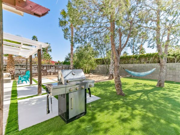 Palm Springs Home 991922