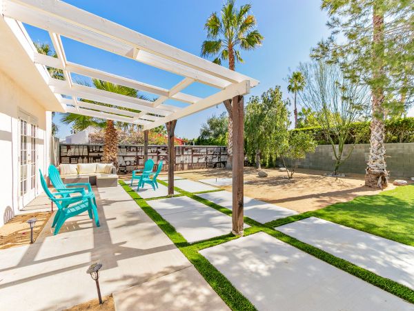 Palm Springs Home 991922