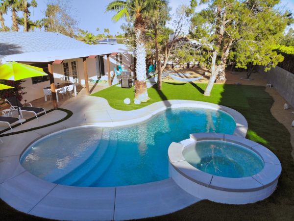 Palm Springs Home 991922