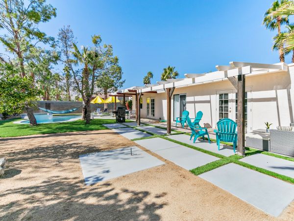 Palm Springs Home 991922