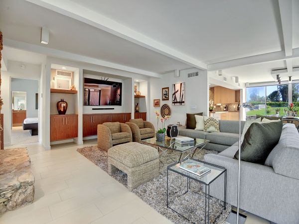 Palm Springs Home 991923