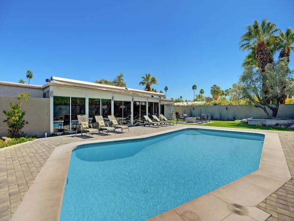 Palm Springs Home 991923