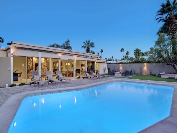Palm Springs Home 991923