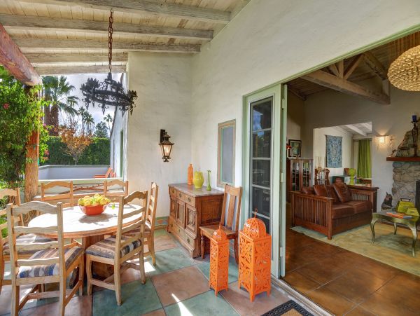 Palm Springs Home 991924