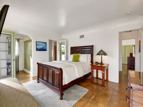 Palm Springs Home 991924