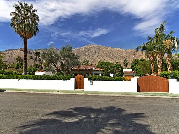 Palm Springs Home 991924