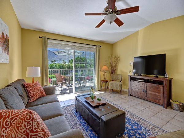 Palm Springs Condo 991925