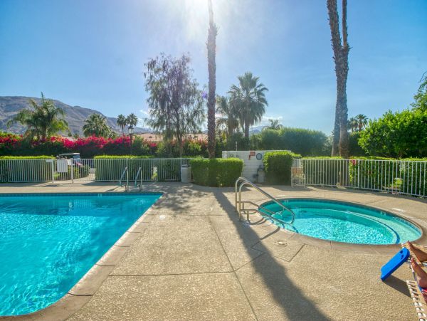 Palm Springs Condo 991926