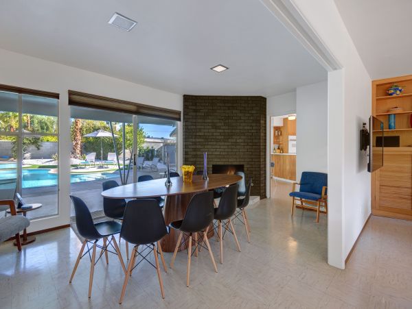 Palm Springs Home 991927