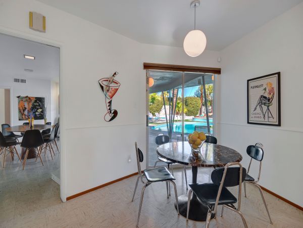 Palm Springs Home 991927