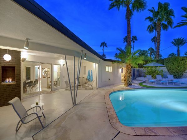 Palm Springs Home 991927