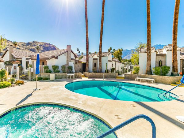 Palm Springs Condo 991928