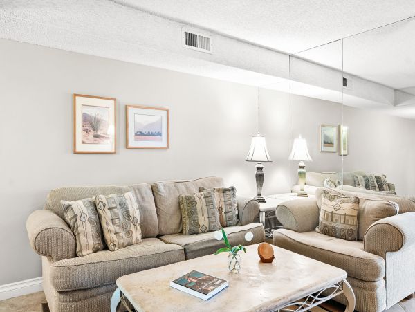 Palm Springs Condo 991929