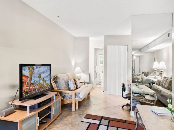 Palm Springs Condo 991929