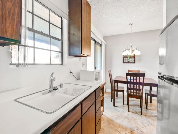 Palm Springs Condo 991929