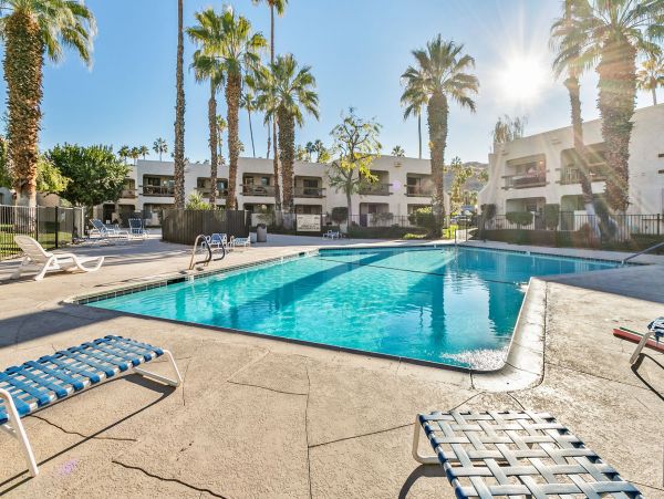 Palm Springs Condo 991929