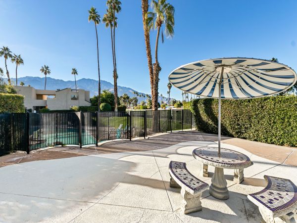 Palm Springs Condo 991929