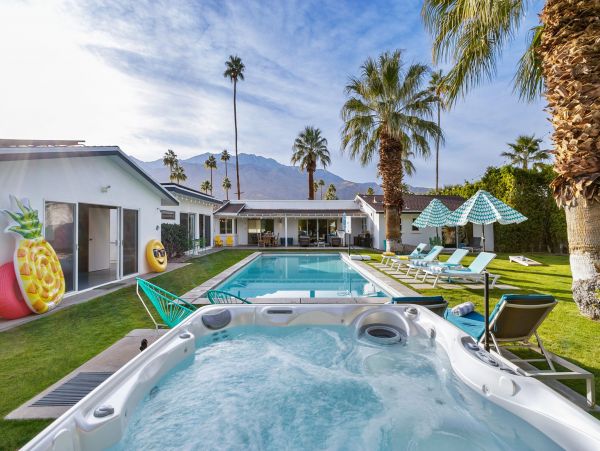 Palm Springs Home 991932
