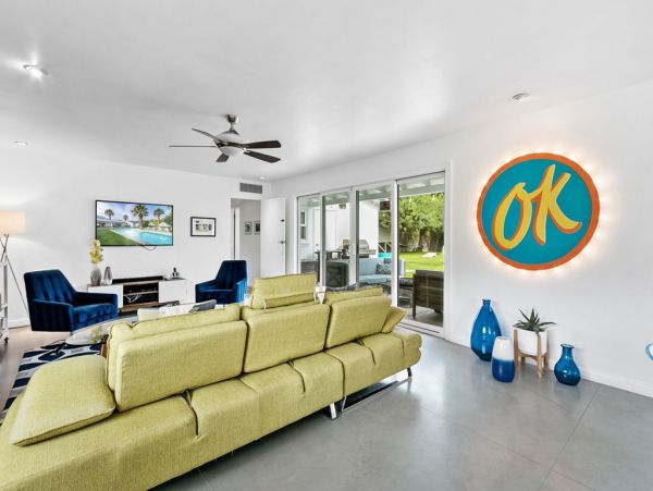 Palm Springs Home 991932