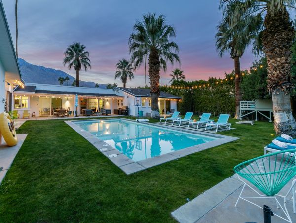 Palm Springs Home 991932