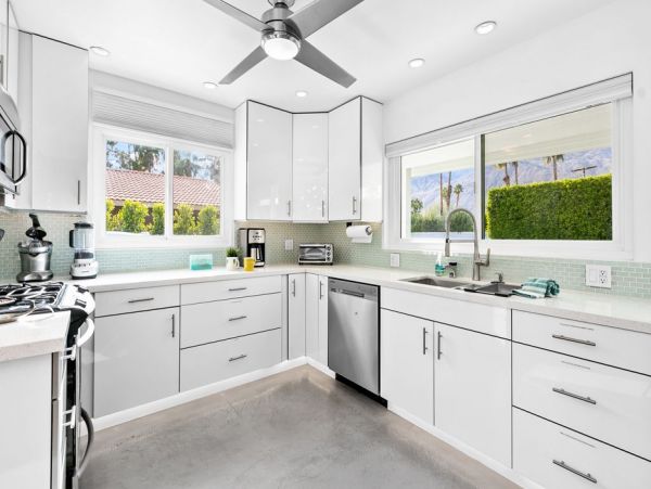 Palm Springs Home 991932
