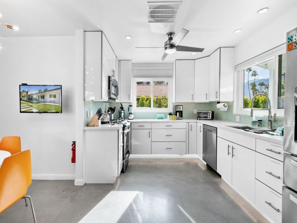 Palm Springs Home 991932
