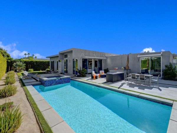 Palm Springs Home 991936
