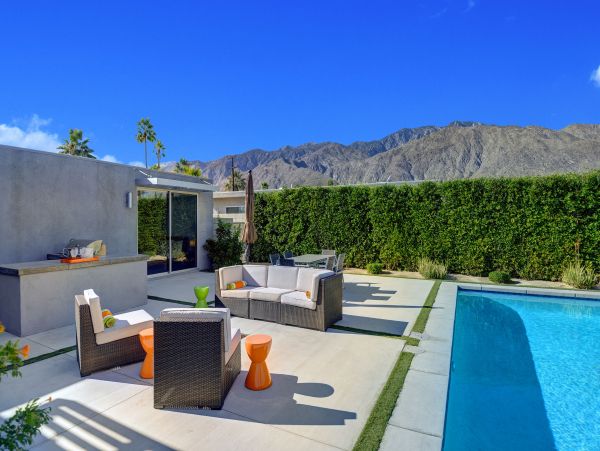 Palm Springs Home 991936