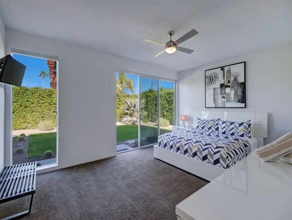 Palm Springs Home 991936