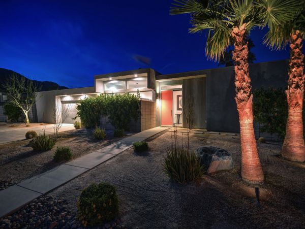 Palm Springs Home 991936