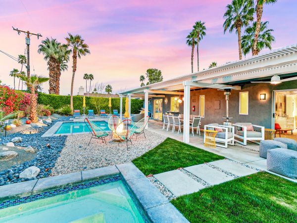 Palm Springs Home 991937