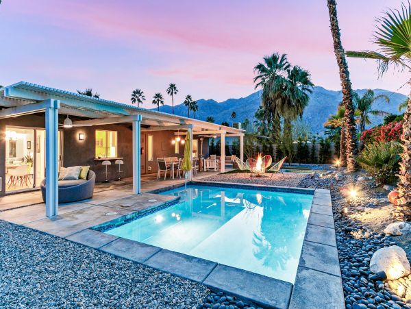 Palm Springs Home 991937