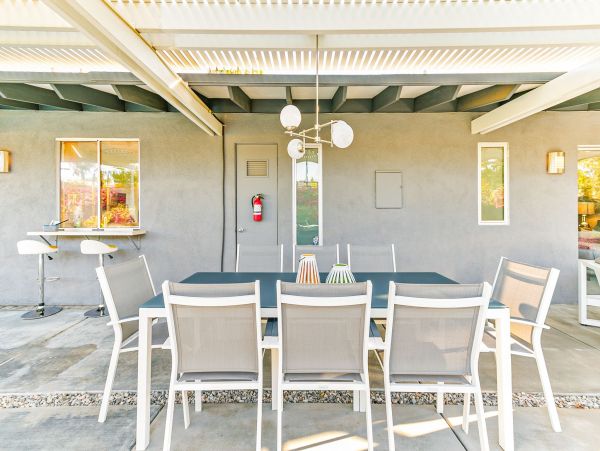 Palm Springs Home 991937
