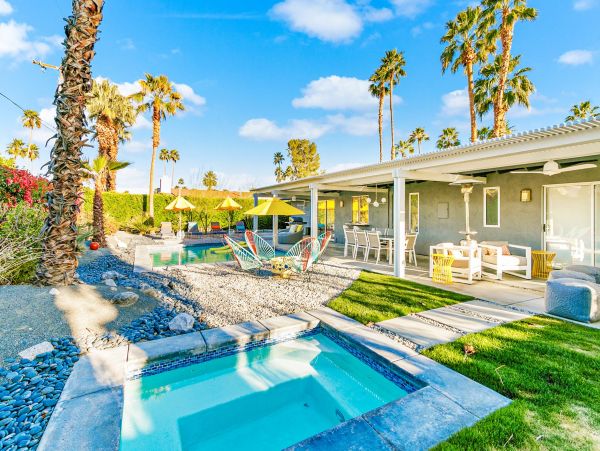 Palm Springs Home 991937