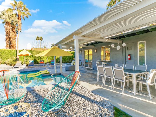 Palm Springs Home 991937