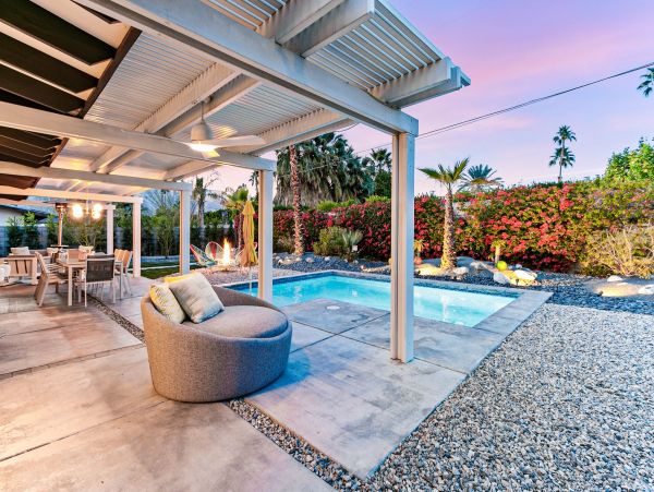Palm Springs Home 991937