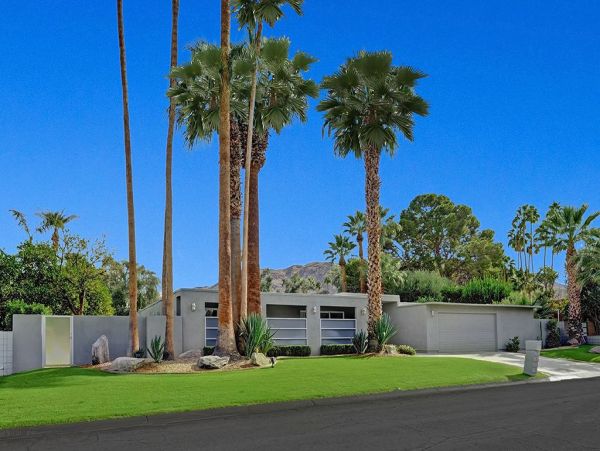 Palm Springs Home 991938