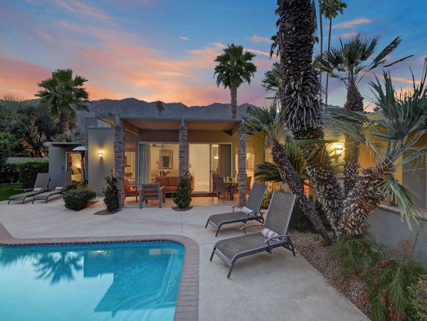 Palm Springs Home 991938